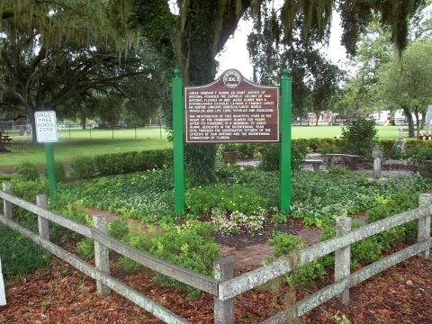 San Antonio FL park sign01