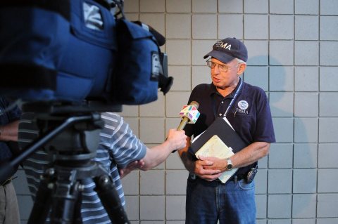 FEMA - 38826 - PIO at Nassau Community Meeting