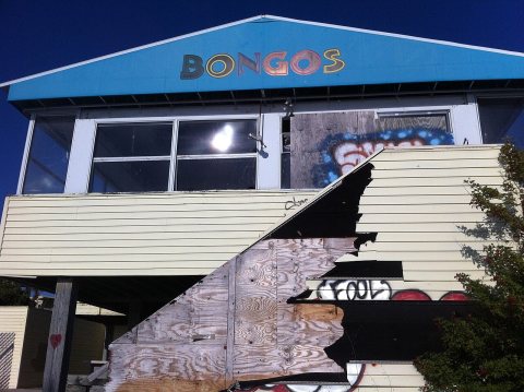 2011-365-52 Bongos is the Place