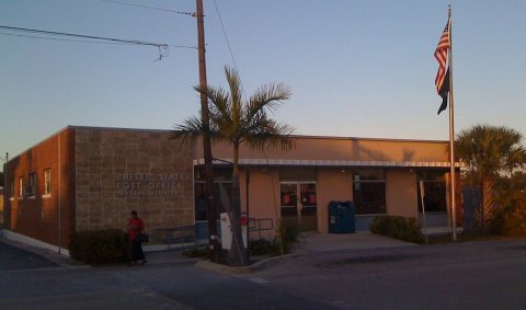 US Post Office Lantana Florida evening
