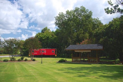 Trinity-Caboose-Park-al