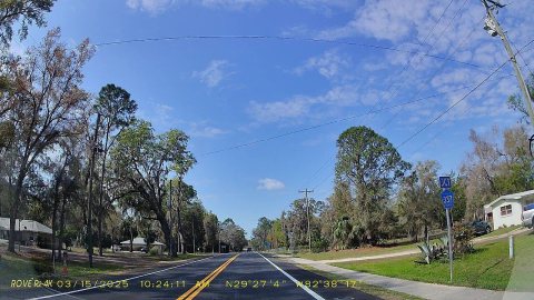 FL24 SB Road junction CR337, Bronson dashcam
