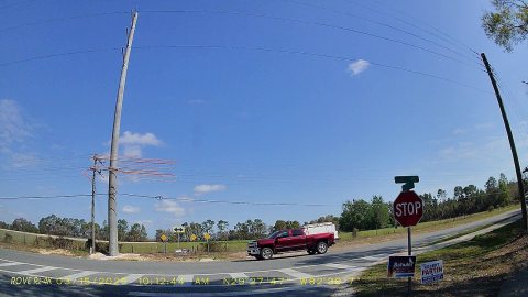 CR32B NB at NE 90 St intersection, Bronson dashcam