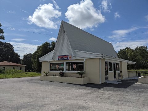 Mia's Puerto Rican Cafe (former Whatburger)
