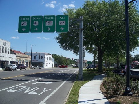 Williston intersection01