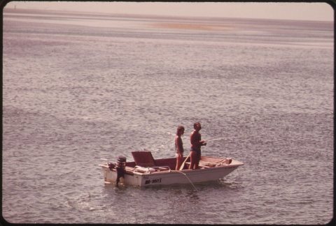 FISHING NEAR MARATHON IN THE CENTRAL FLORIDA KEYS