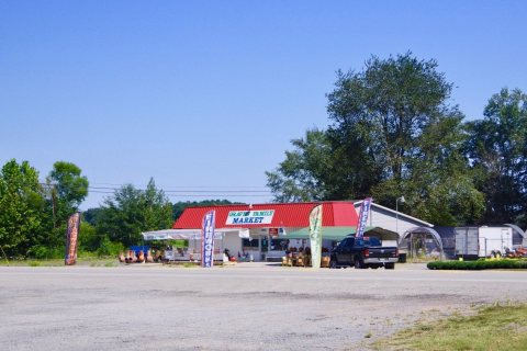 Susan-Moore-Graves-Family-Market-al