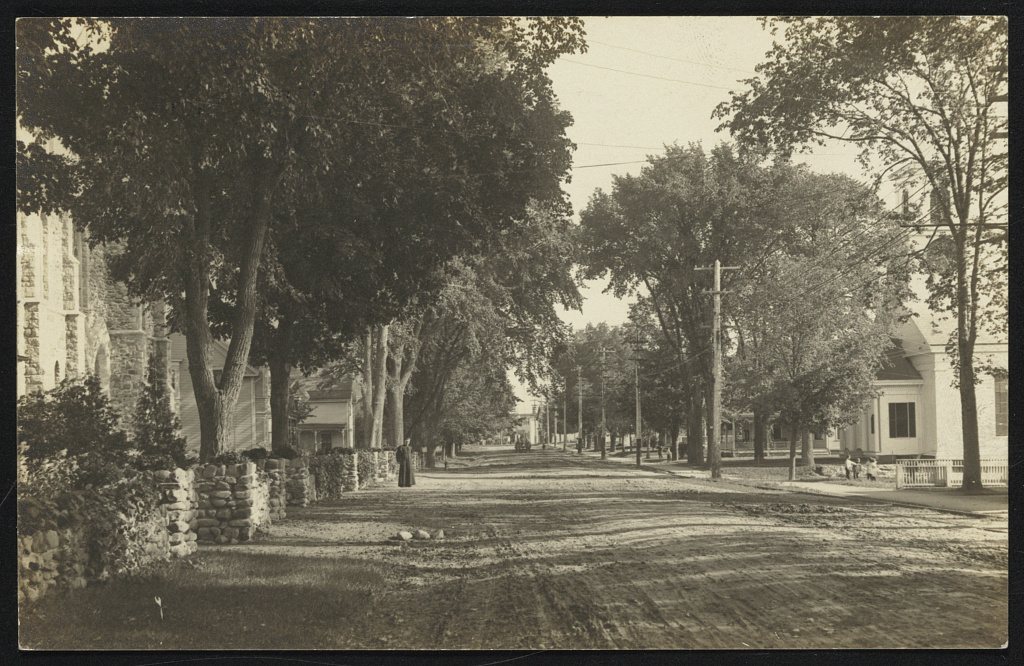 Main St