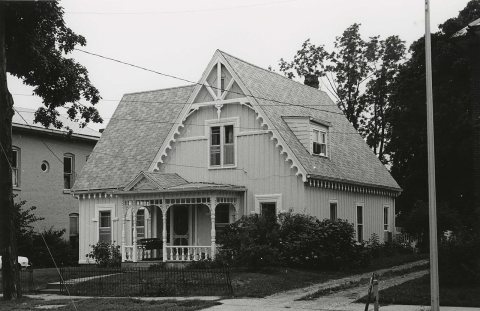 Leonard Hall House 1976