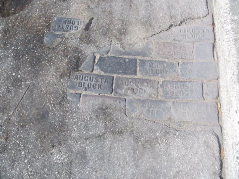 St Cloud FL street bricks01
