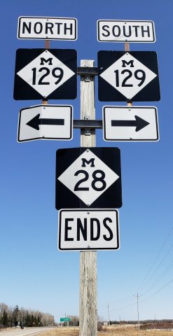 Eastern terminus of M-28