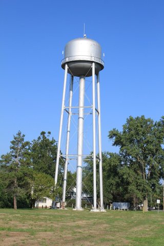 Palmyra Water Tower, U.S. 223, Palmyra Township, Michigan