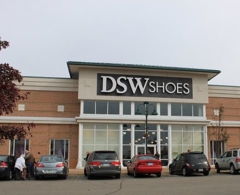 DSW Shoes store Green Oak Village Place