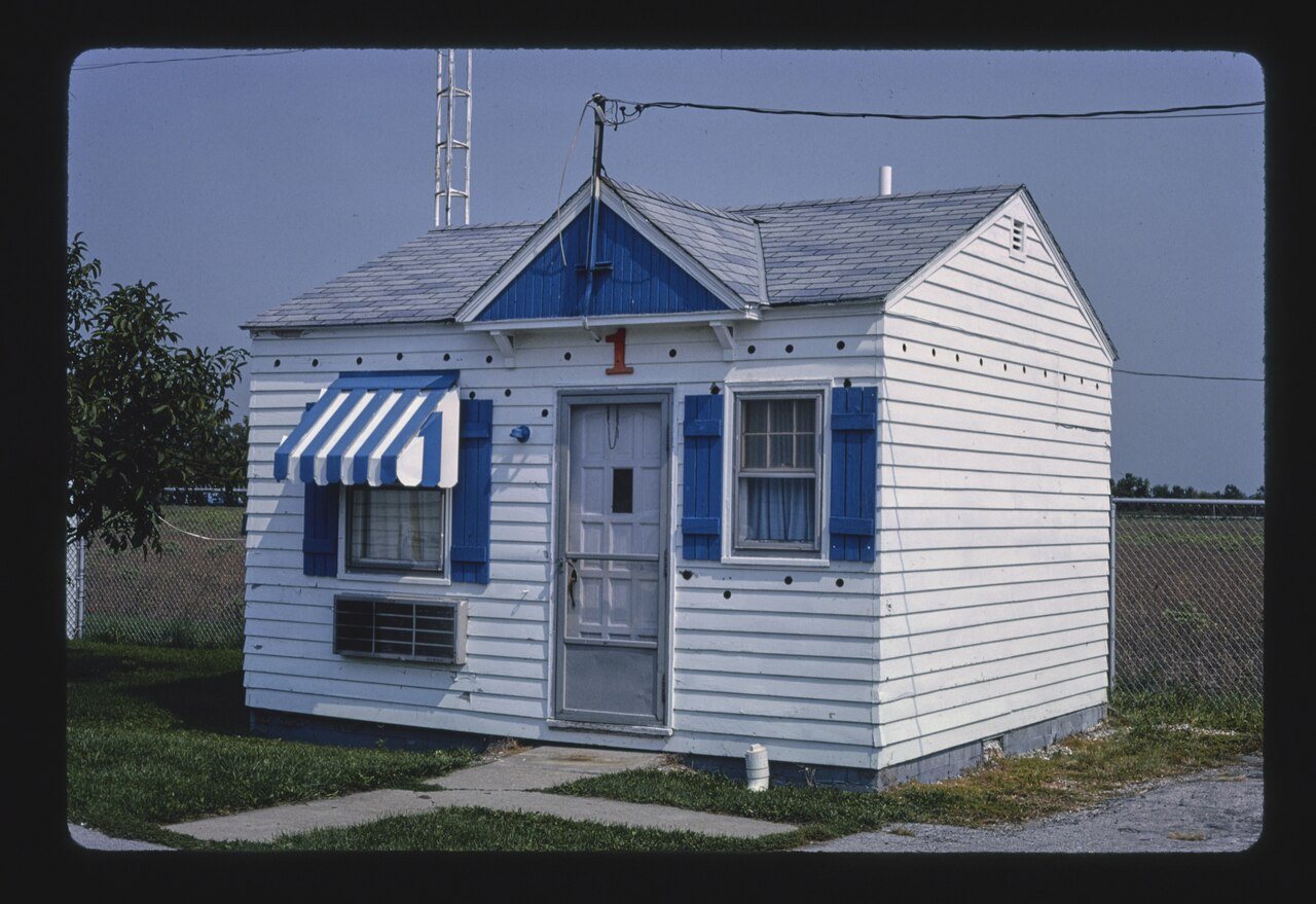 Blue Gables Motel