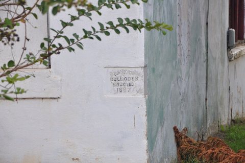 Culloden Historic District (Corner stone of bank)