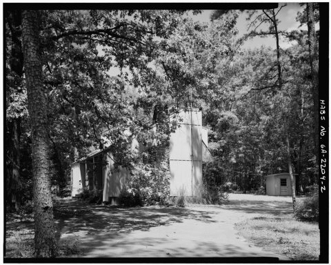 EAST FACADE WITH CHIMNEY, FROM DRIVEWAY - Pond House, Fish Pond Road (near Old Plains Highway)
