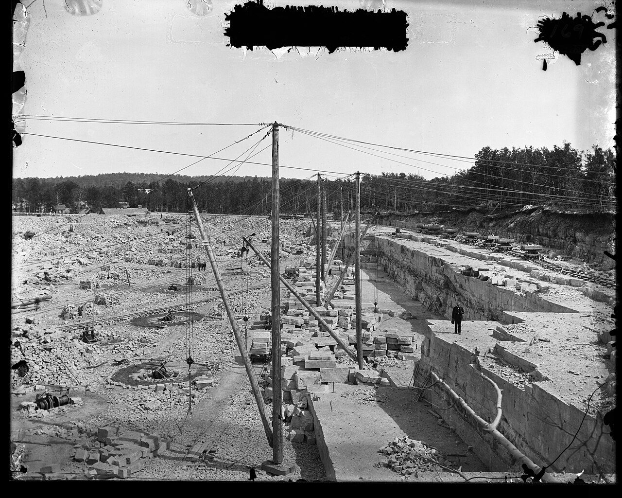 Drummond Island Quarry: East End Looking East