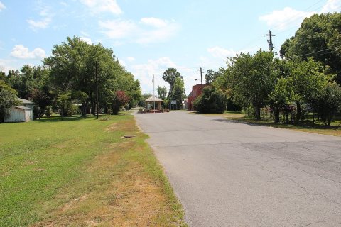 Glenn Street