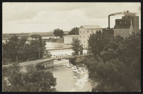 Appleton, Minn. Pomme de Terre river scene