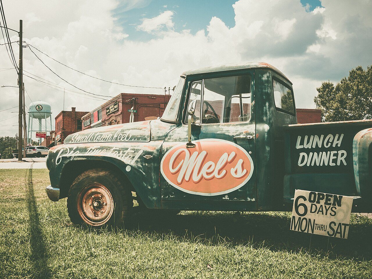 Mel's - Milner, Georgia - Flickr - Lee Edwin Coursey