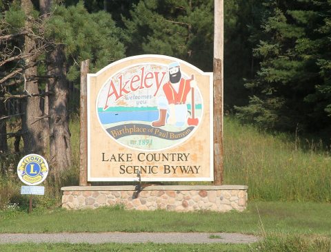 Welcome sign