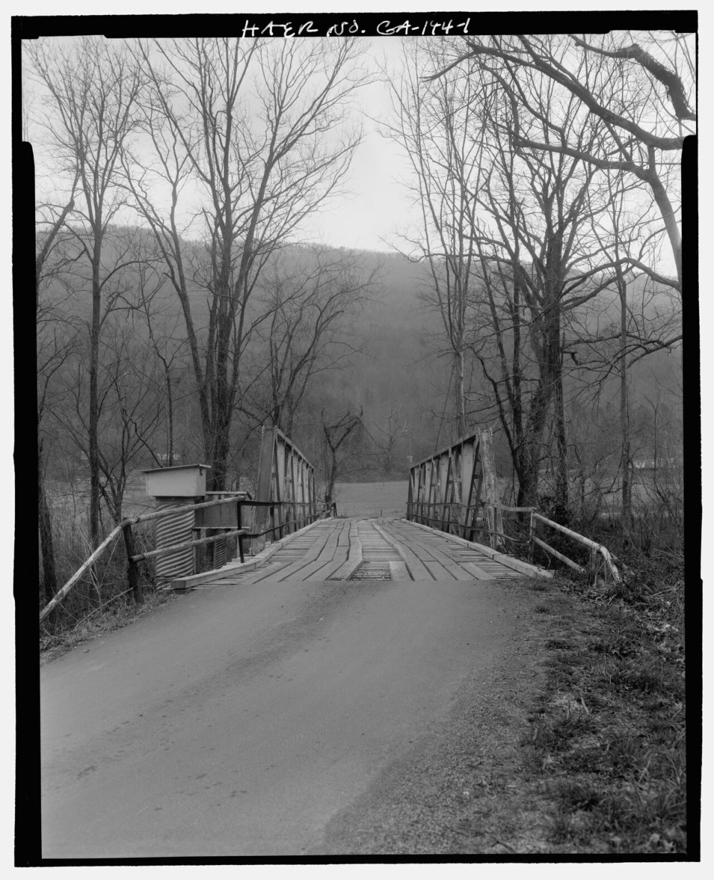 Georgia DOT Bridge No. 083-00201-X-00372N, Spanning Lookout Creek on County Road 201, New England, Dade County, GA