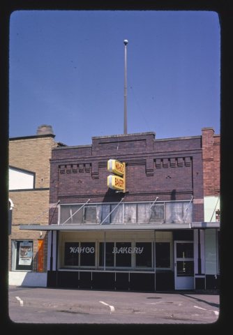 Wahoo Bakery, Linden Street