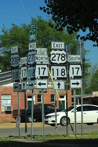 US278 AL118 AL17 Sign Box
