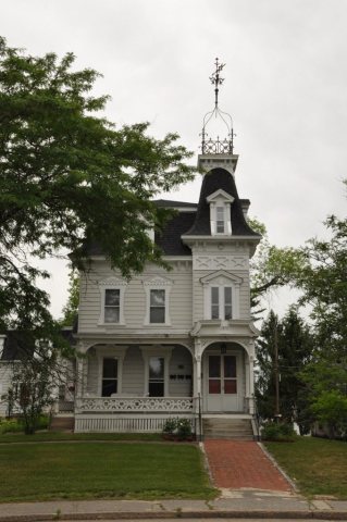 HudsonNH GOSandersHouse