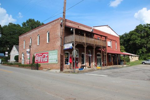 Downtown store fronts - panoramio (1)