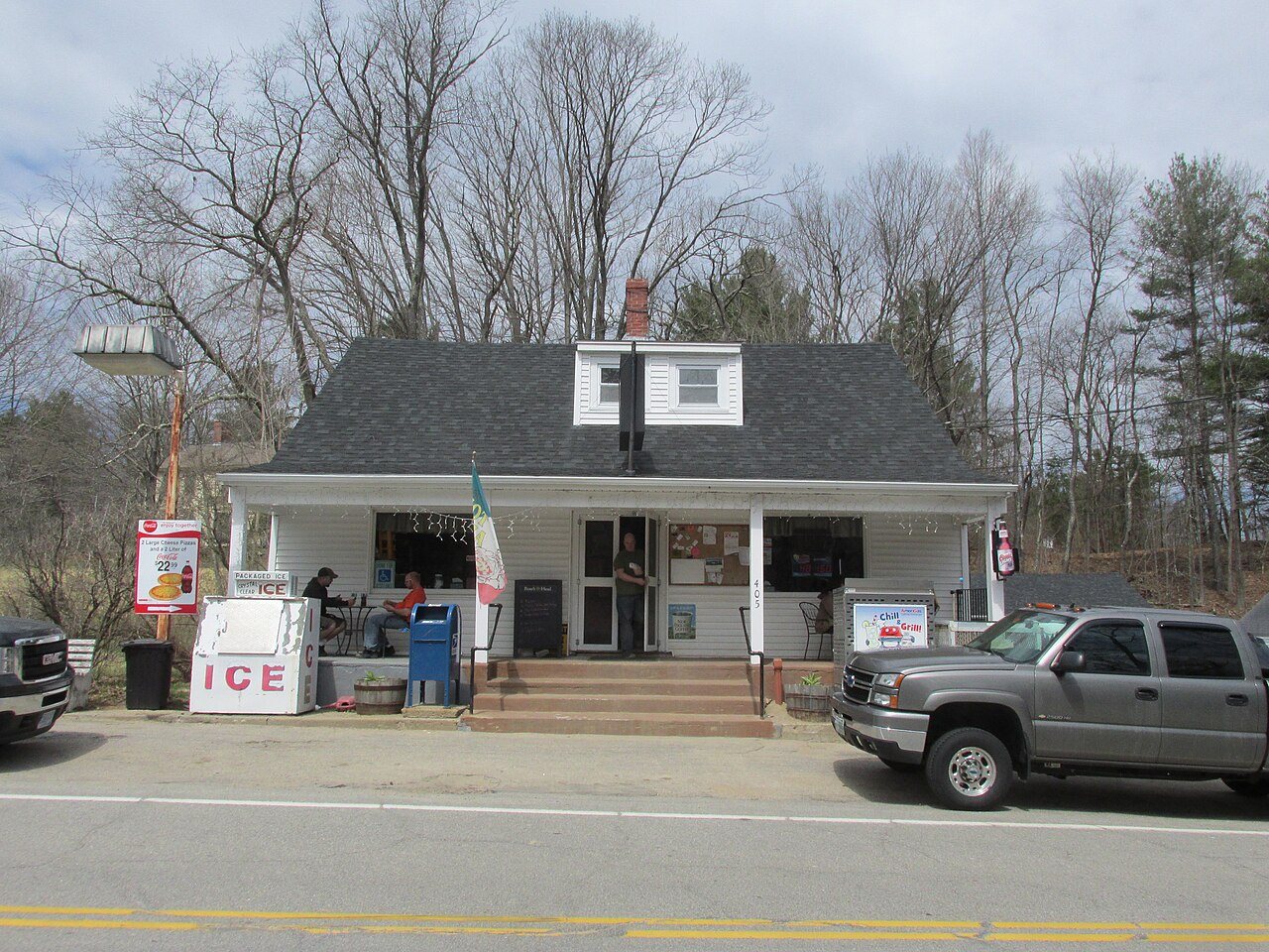 Lindys Country Store