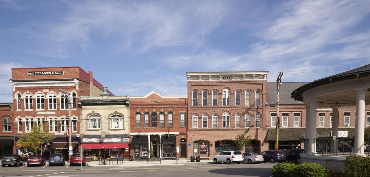 Downtown commercial block