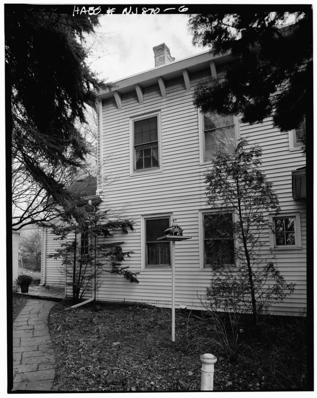 Cornice detail, west elevation - Fosberg-Sisco House, 3 Edgemont Road