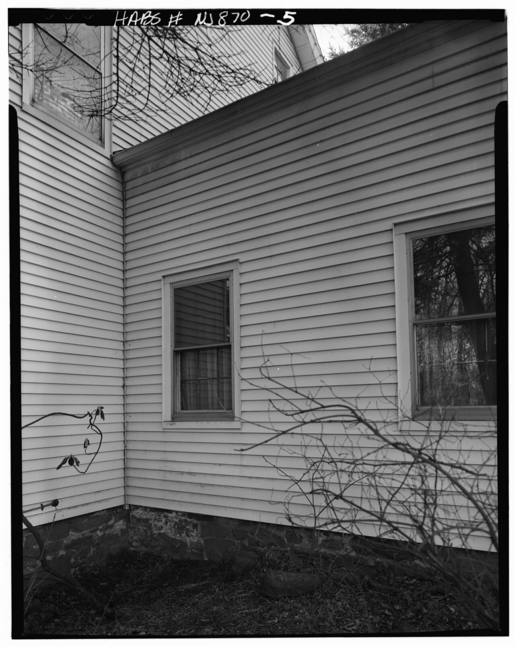 Cornice detail, north elevation (siding not original) - Fosberg-Sisco House, 3 Edgemont Road