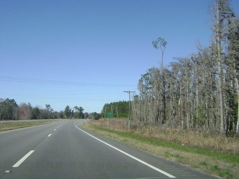 Dasher City Limit sign on US 41 NB
