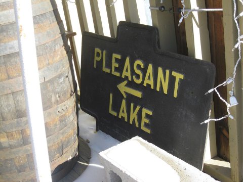 An old New York road sign, in