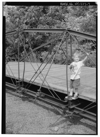 DETAIL OF BRACING WITH SCALE FIGURE. - Avery-Bartholomew Patent Railroad Iron Bridge, Town park south of Route 222, wes…