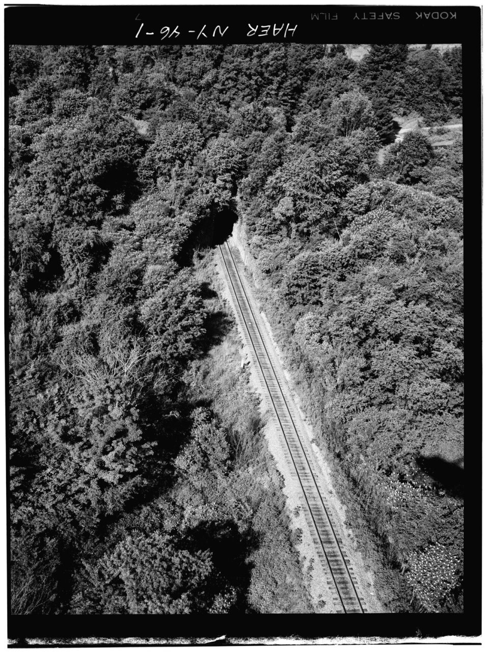 View of tunnel - Erie Railway, Dayton Tunnel, Allen Street Vicinity