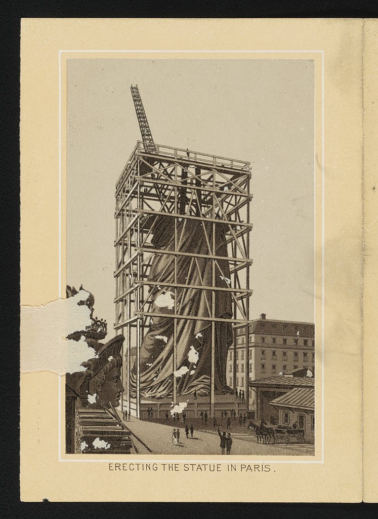Erecting the statue