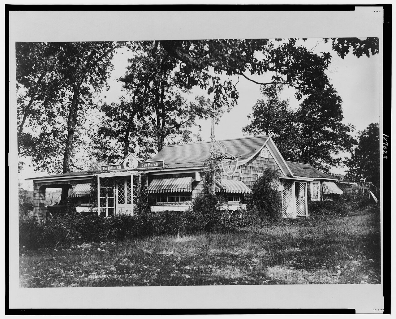Exterior of the Better 'Ole Tea Porch