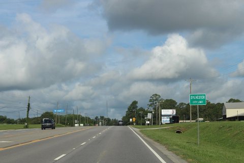 US82WB, Sylvester city limit