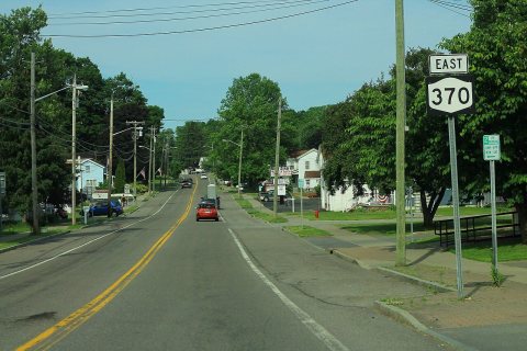 NY370 East Sign