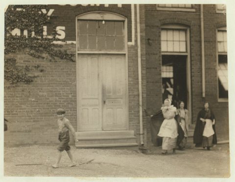 One of the smallest workers in Walker County Hosiery Mills, Lafayette, Ga. I saw only two I thought under 12. LOC nclc.…