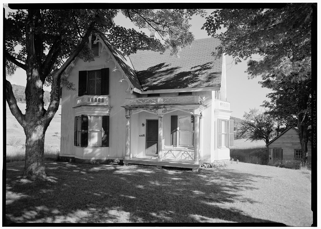 Gothic Cottage, State Route 166 Vicinity, Middlefield Township