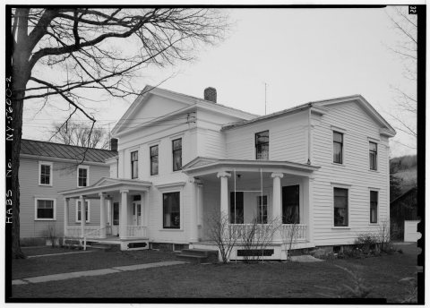 WEST FRONT AND SOUTH SIDE - Colonel John Kingman House, Main Street