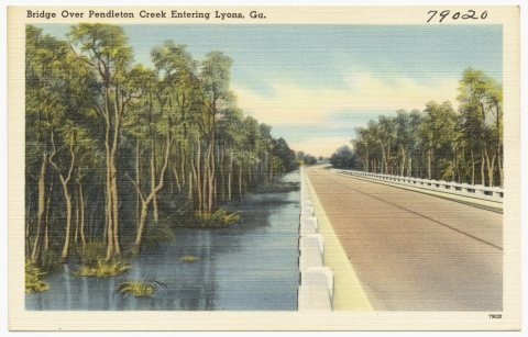 Bridge over Pendleton Creek entering Lyons, Ga