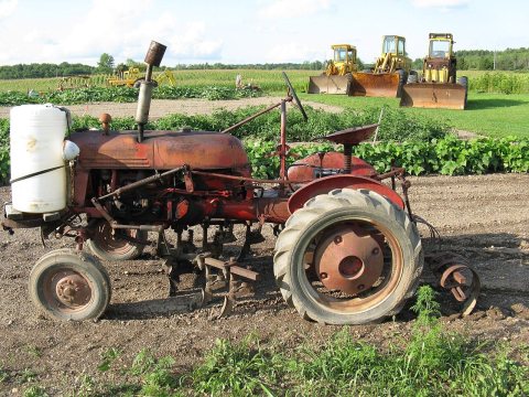 Tragschlepper seitlich
