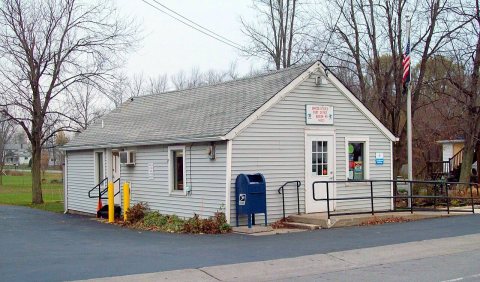 U.S. Post Office Basom NY Nov 10