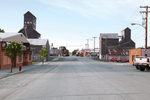 Street-smarts-41-Tioga-North-Dakota-pop 10249
