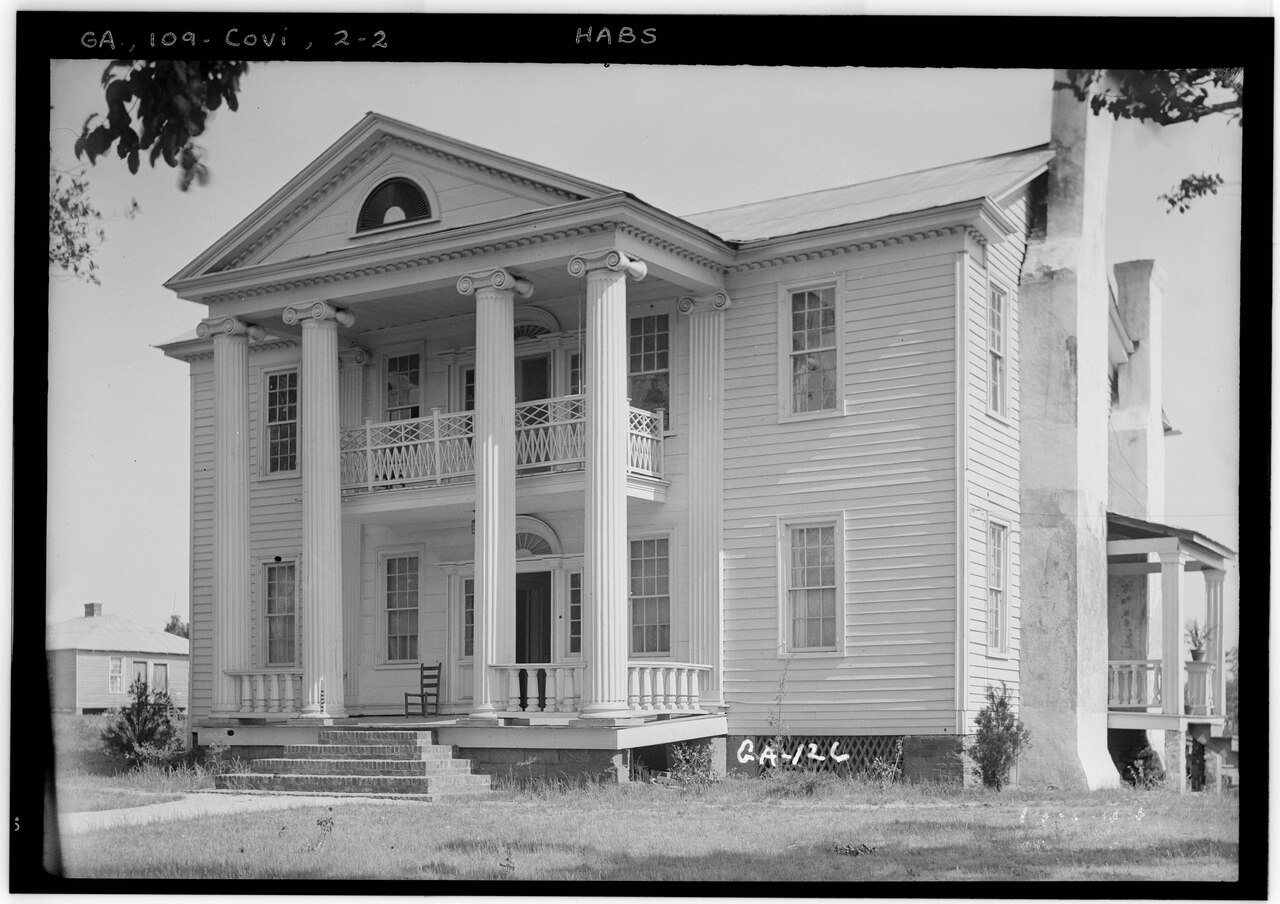 Historic American Buildings Survey L.D. Andrew - Photographer June, 4, 1936 FRONT CORNER VIEW - Carr Hill, West Hill St…